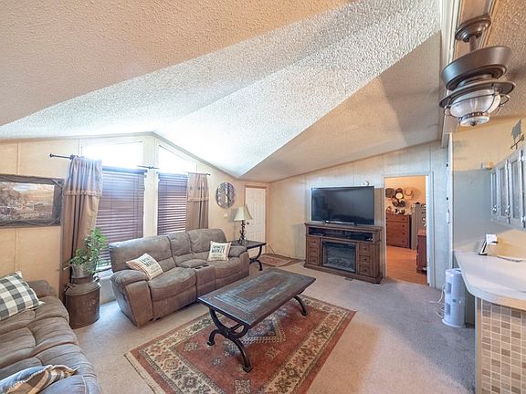 4th image of 4107 N County Road 1133