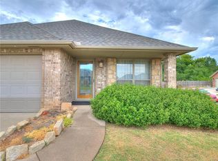 4721 Castle Bay Cv, Del City, OK 73115