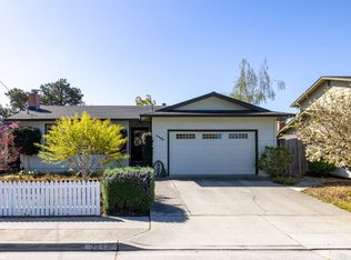 3342 Malibu Dr, Santa Cruz, CA 95062