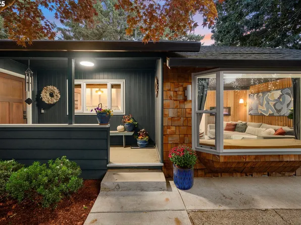 6136 SE Harney St, Portland, OR 97206