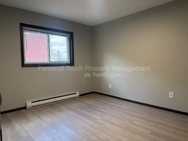 2131 2nd Ave E — Photo 21