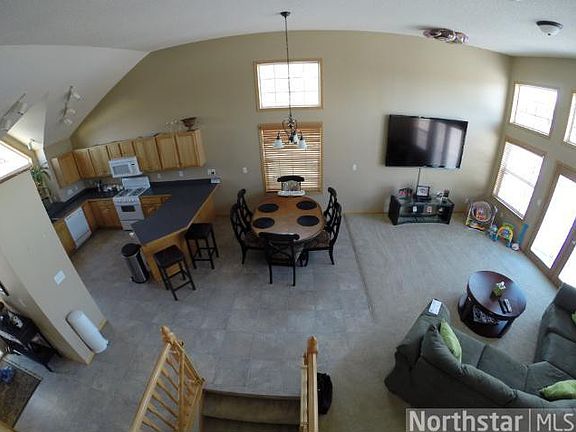 5th image of 23140 Gardner Ave