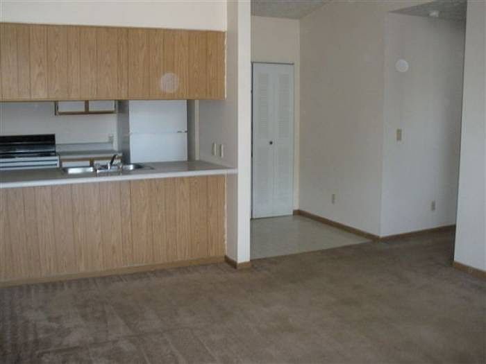 1st image of 350 State Road 25 W APT A8