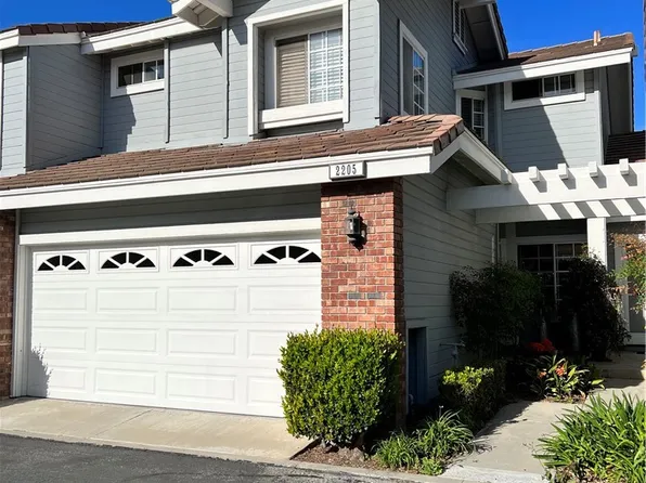 2205 Star Pine Way #28, Tustin, CA 92782