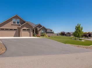 14906 Clear View Loop, Kennewick, WA 99338