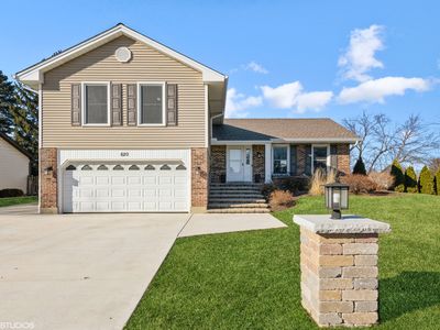 620 Scott Dr, Schaumburg, IL, 60193