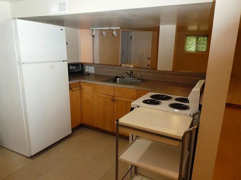 1938 SW 13th Ave #B — Photo 21
