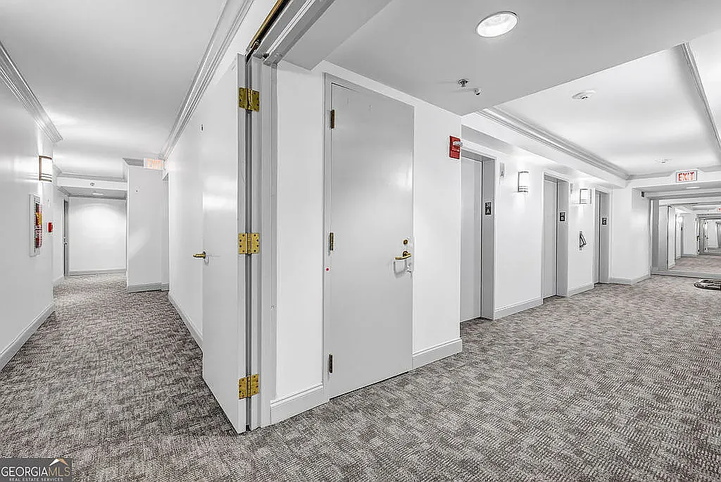 1280 W Peachtree St NW — Photo 4
