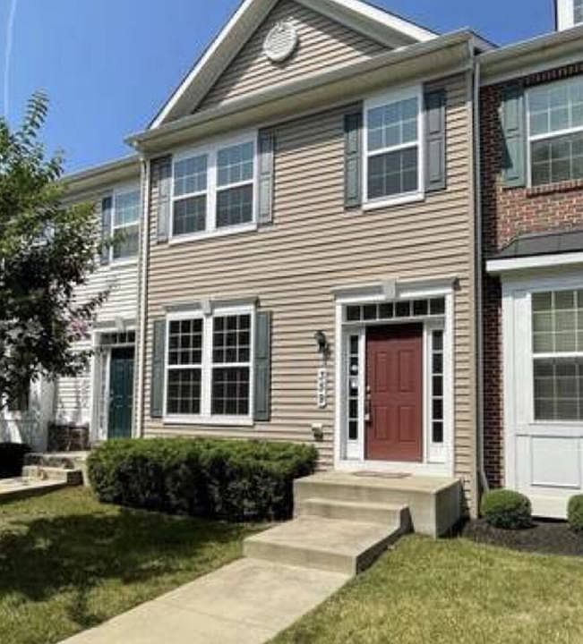1st image of 359 Paladium Ct