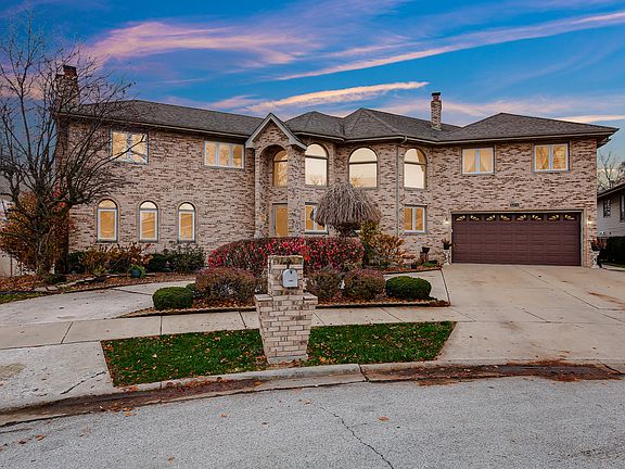 4th image of 6831 180th Ct