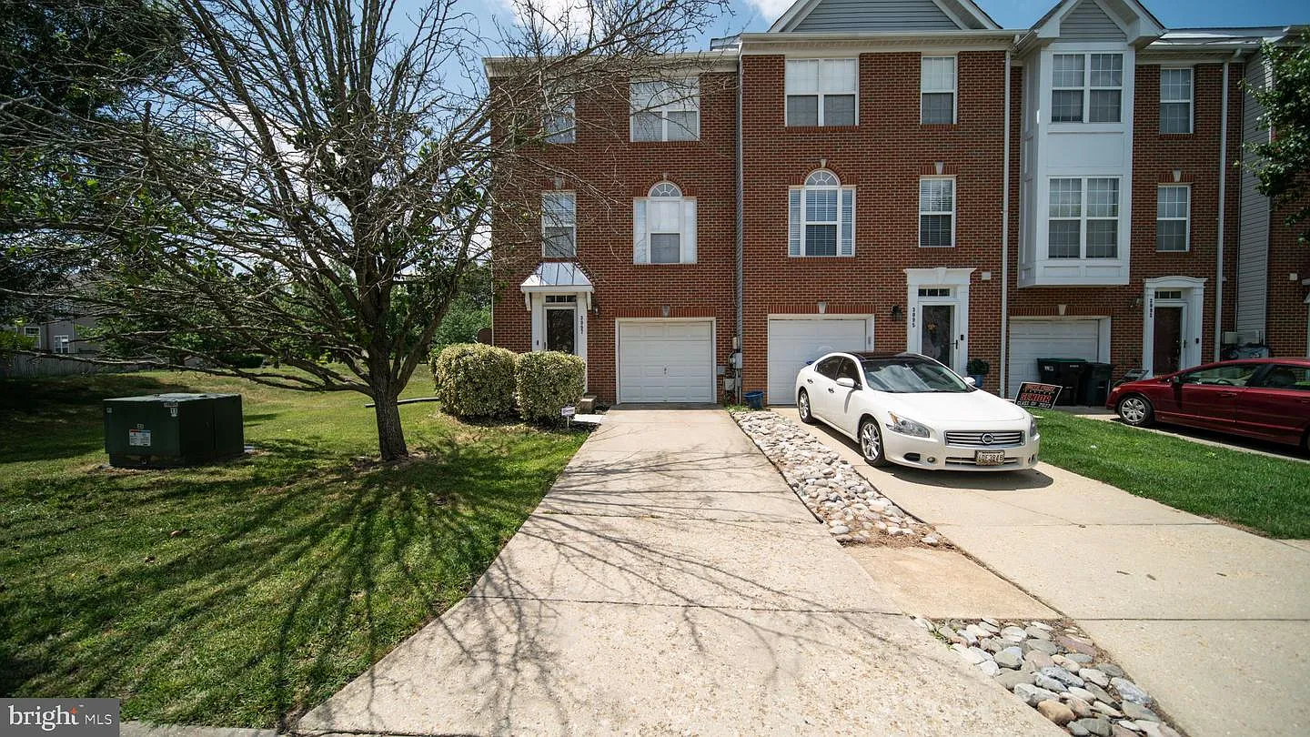3097 Miranda Pl photo 1