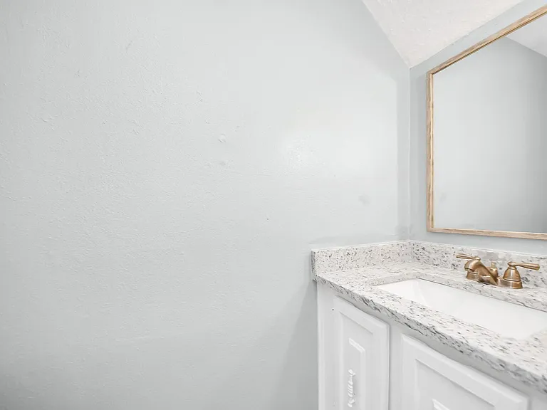 16618 Lonesome Quail Dr — Photo 35