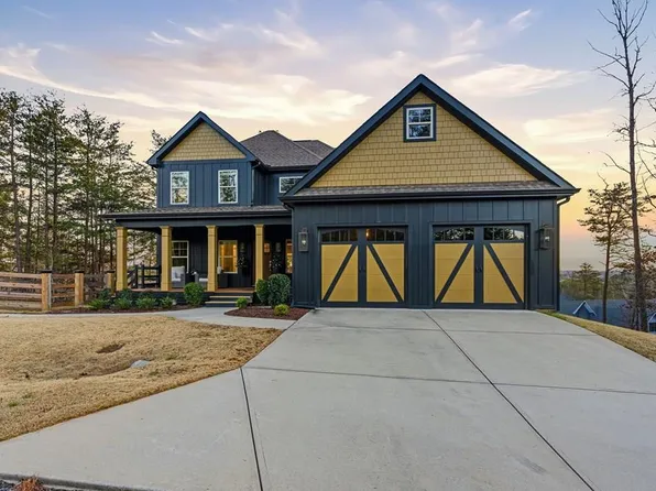 567 Crown Mountain Way, Dahlonega, GA 30533