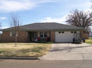 1000 8th Ave, Canyon, TX 79015