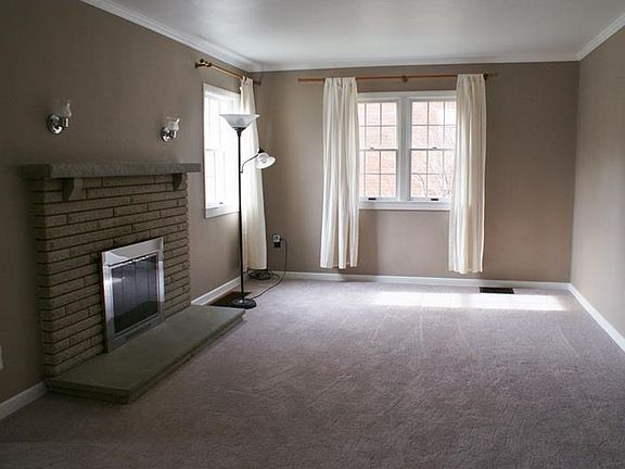 5th image of 505 Cornell Avenue Ext