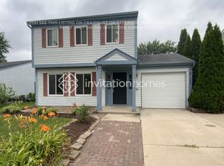 2S526 Cynthia Dr, Warrenville, IL 60555