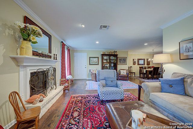 1st image of 2611 Eisenhauer Rd APT 904