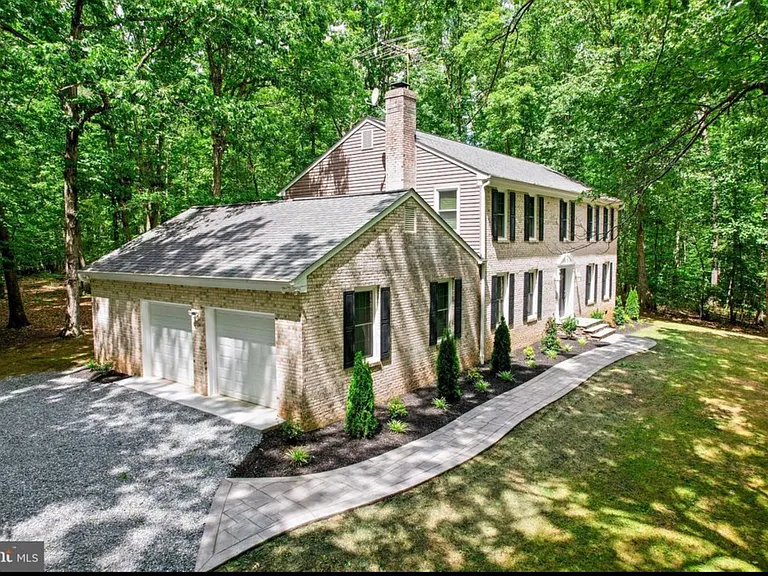 167 Walnut Ridge Dr — Photo 2