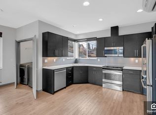 3908 SW Findlay St, Seattle, WA 98136