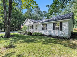 8250 Bent Pine Dr, Lake Ann, MI 49650