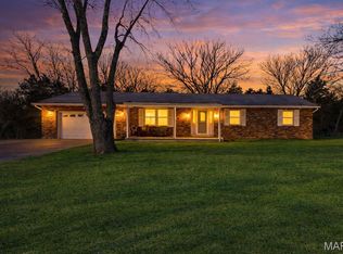 5255 Hillsboro Rd, Farmington, MO 63640