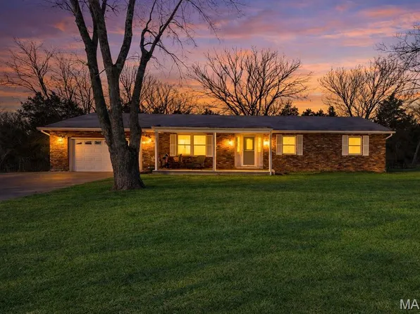 5255 Hillsboro Rd, Farmington, MO 63640