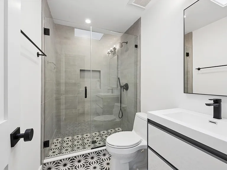 75 Saint Andrews Rd — Photo 15