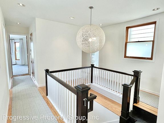 5th image of 756 Church St