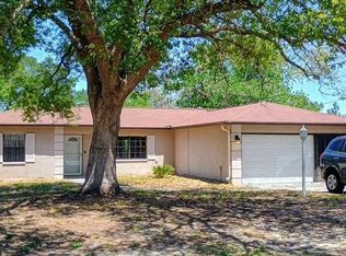 12437 Drayton Dr, Spring Hill, FL 34609