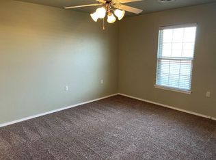 20945 Red Cedar Dr, Harrah, OK 73045