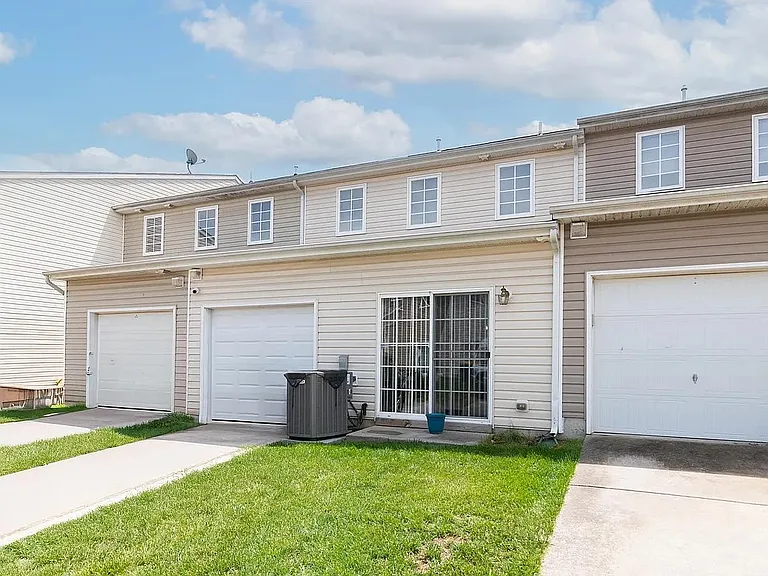 129 Lady Bug Dr — Photo 17
