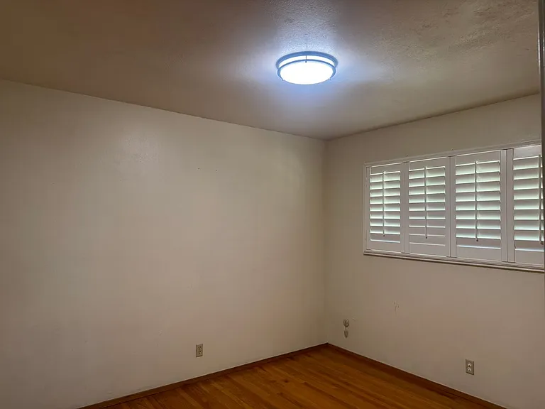 519 San Remo St — Photo 9
