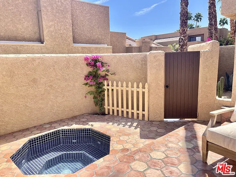 73441 Foxtail Ln — Photo 18