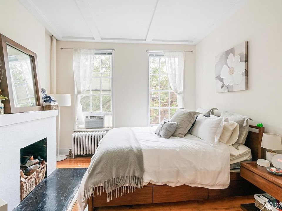 1st image of 53 Morton St #5C