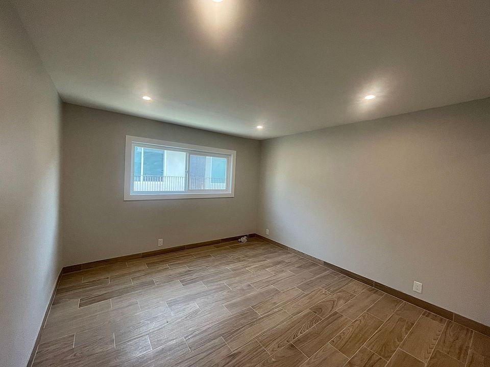 2nd image of 6903 Fulton Ave #6909-1