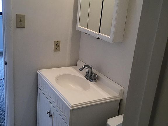 2nd image of 6 Safe Harbor Dr #6C2