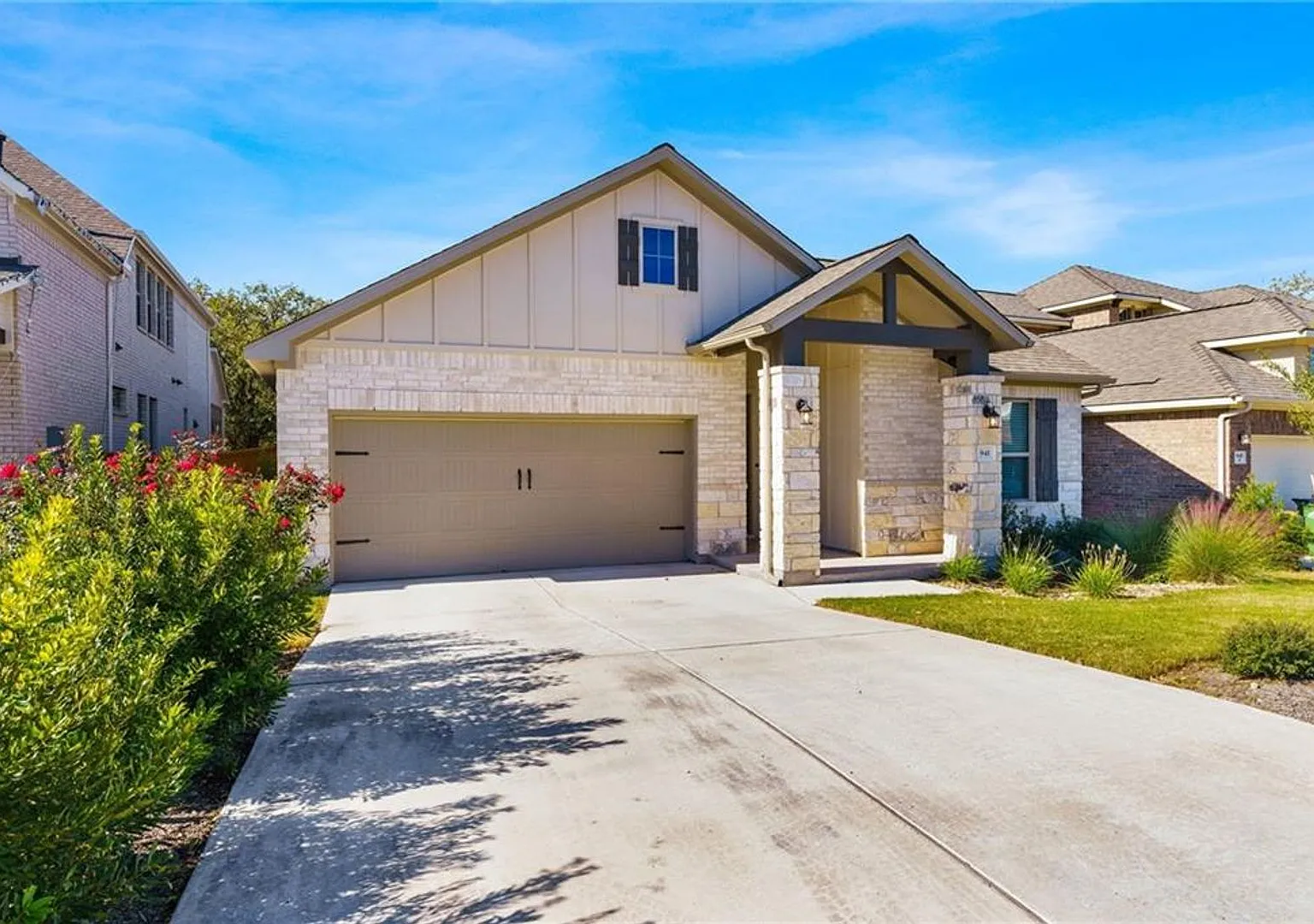 Amazing Updated 3-Bedroom Home in Palmera Ridge — Photo 3