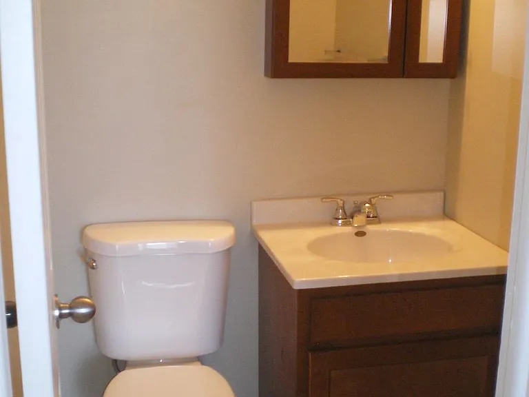 Winkworth Apartment Homes — Photo 12