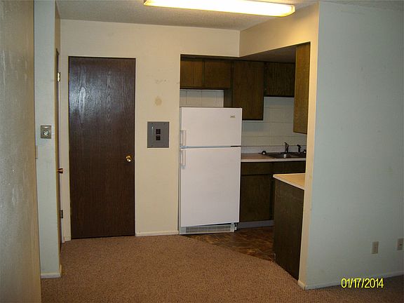 2nd image of 707 SW Higgins Ave APT 113