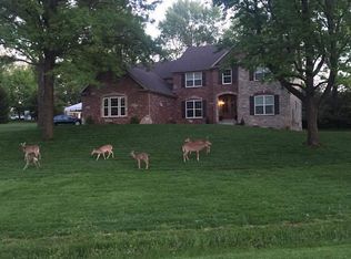 13 Beacon Hill Ln, Saint Louis, MO 63141