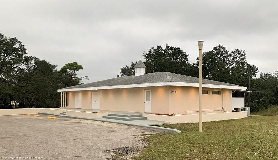 1st image of 10405 Us Highway 27 S