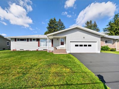 8147 Brookwood Dr, Cicero, NY, 13039