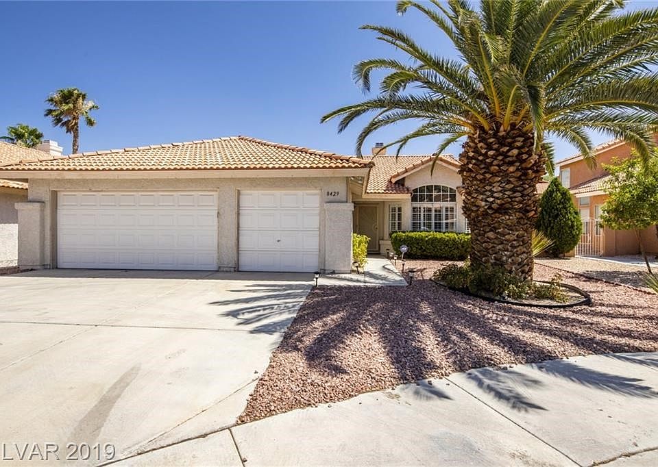1st image of 8429 Airmont Ct
