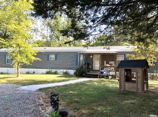 18764 Streetcar Rd, Pittsburg, IL 62974