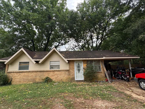 1811 Georgia Dr, Jonesboro, AR 72401