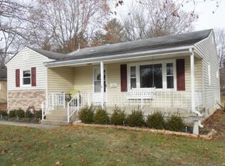 136 Riverview Dr, Newark, OH