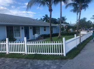 647 South Rd, Boynton Beach, FL 33435