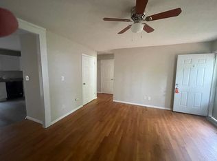 3300 Erskine Dr, Charlotte, NC 28205