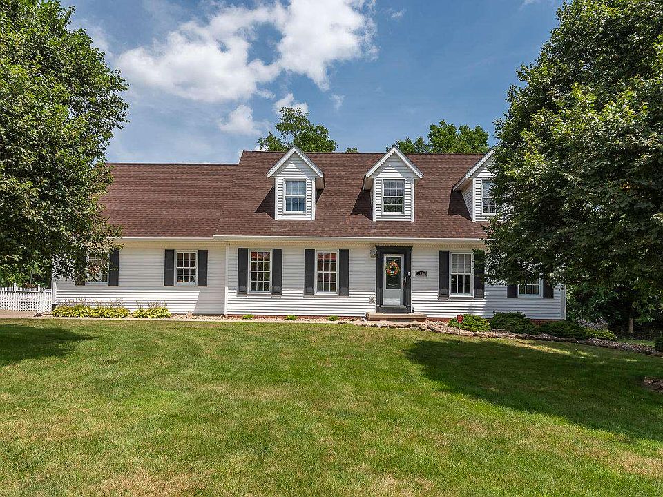 1st image of 2520 W Brewster Ct