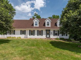 2520 W Brewster Ct, Bloomington, IN